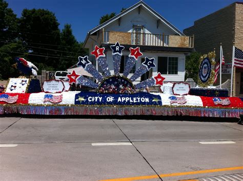 Patriotic Floats For Parades